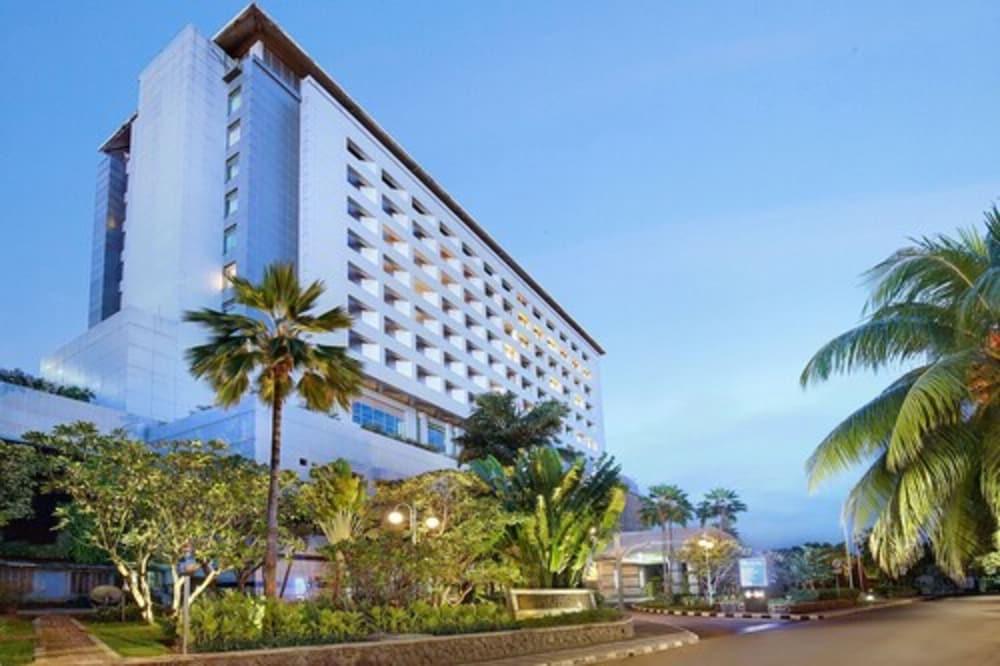 Hotel Bidakara Dżakarta Zewnętrze zdjęcie