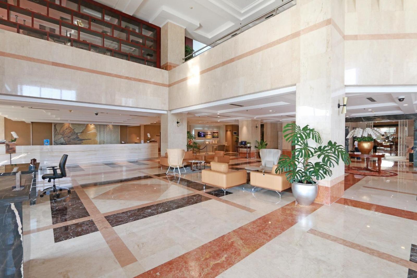 Hotel Bidakara Dżakarta Zewnętrze zdjęcie