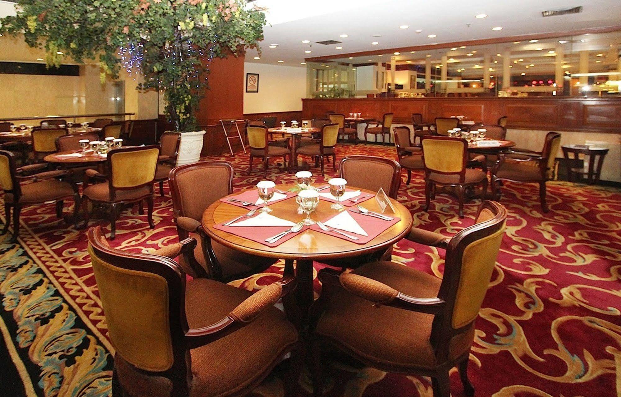 Hotel Bidakara Dżakarta Zewnętrze zdjęcie